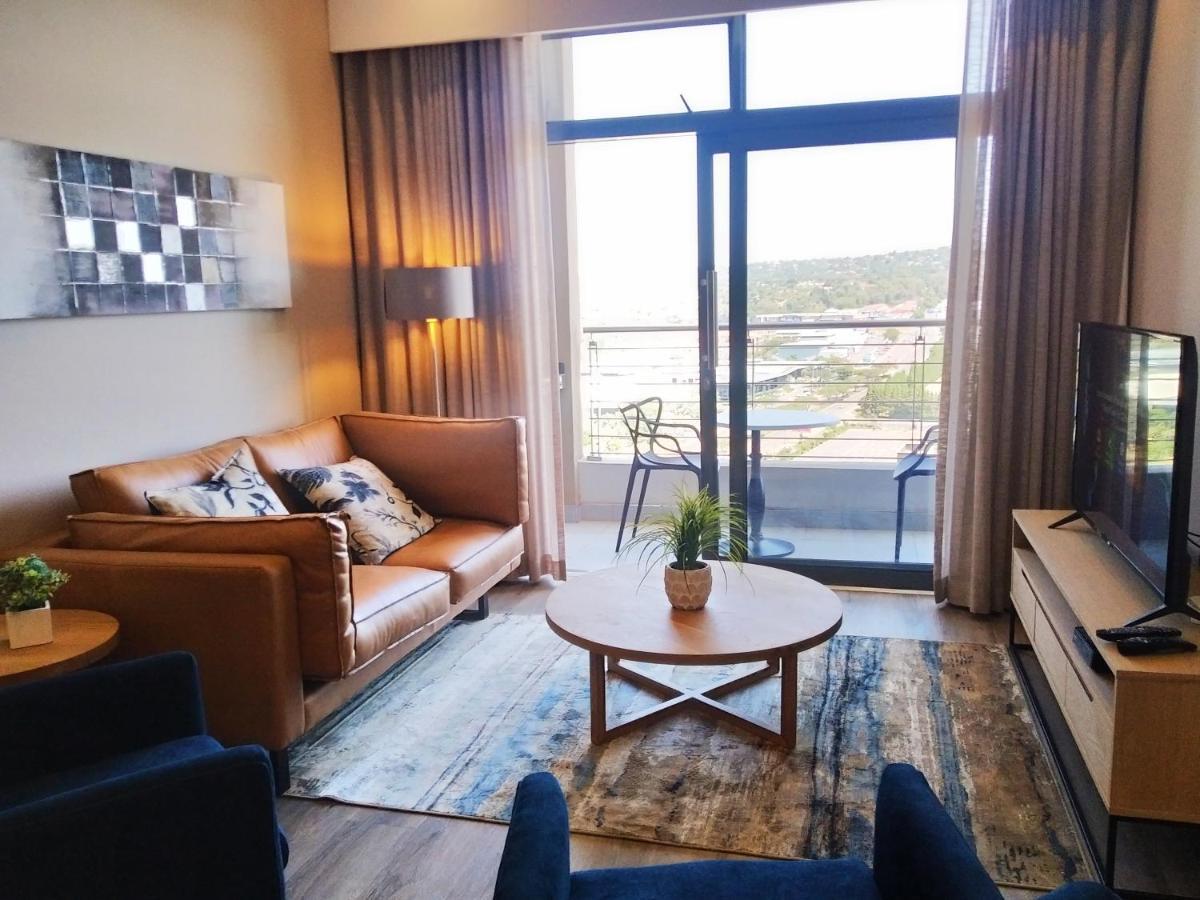Menlyn Apartment Претория Экстерьер фото
